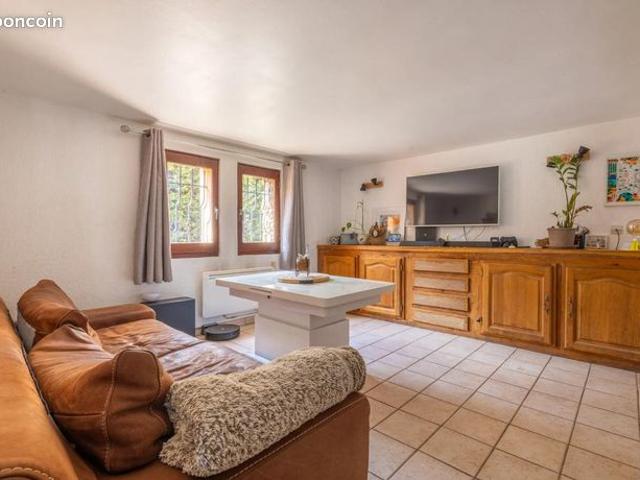 Maison vente à Palaiseau, Sainte-geneviève-des-bois