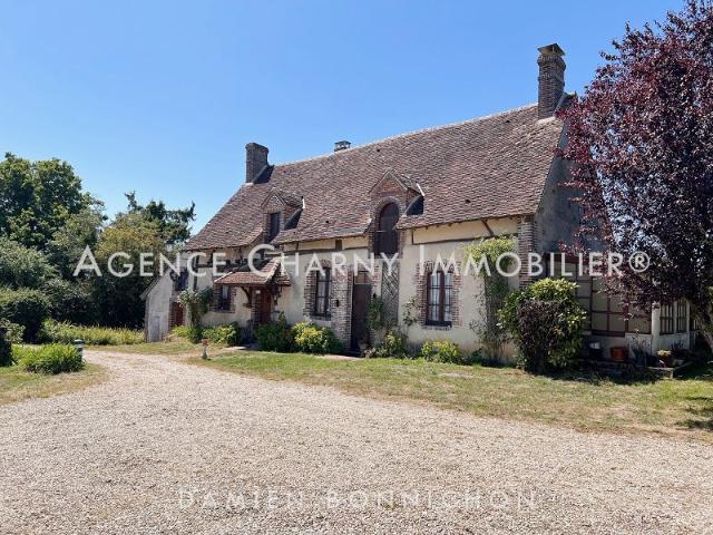 Maison vente à Auxerre, Bourgogne-Franche-Comté