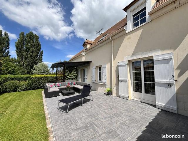 Maison vente à Pontoise, Magny-en-vexin
