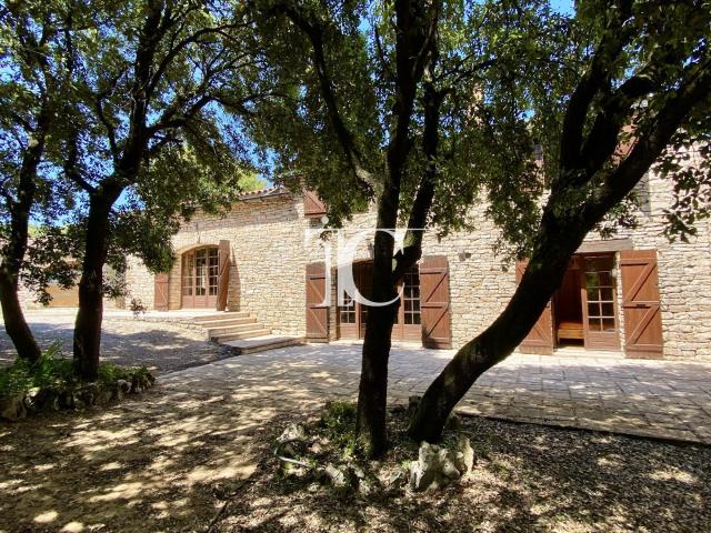 Maison vente à Alès, Barjac