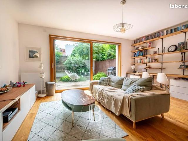 Maison vente à Courbevoie, Hauts-de-Seine