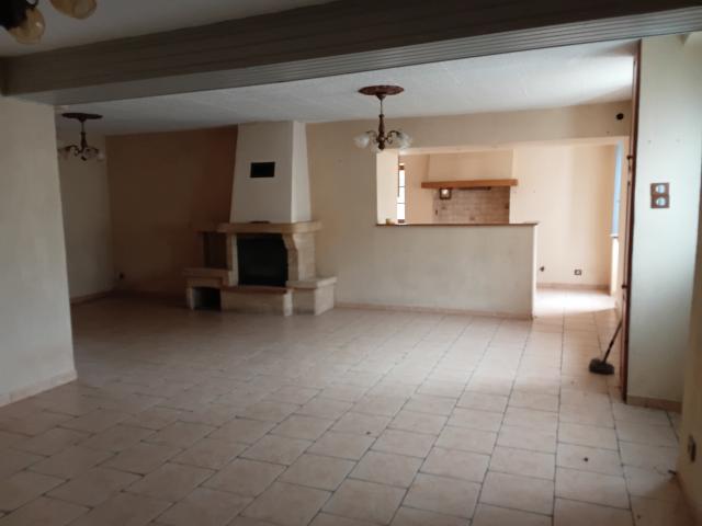 Maison vente à Saint-Amand-Montrond, Raymond