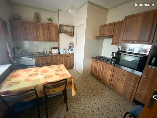 Maison vente à Autun, Le Creusot