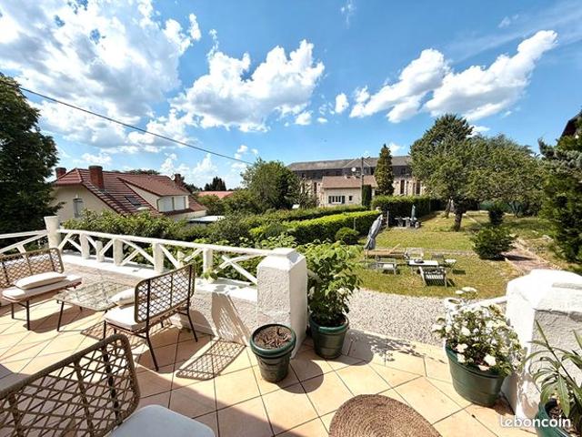 Maison vente à Montluçon, Néris-les-bains