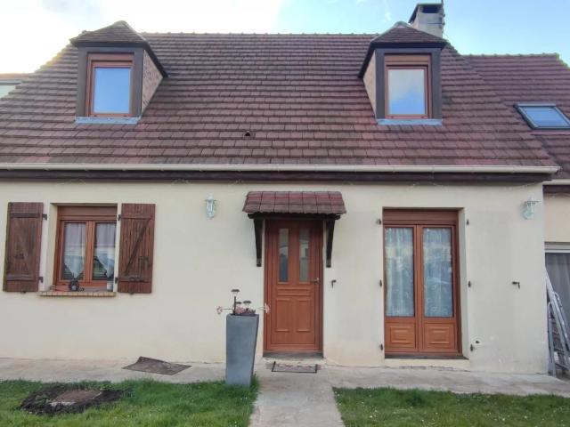 Maison vente à Puiseux-le-hauberger