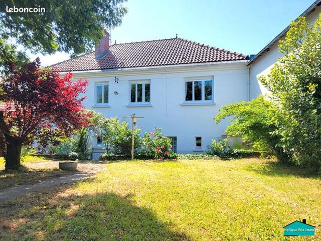 Maison vente à Nantes, Paulx