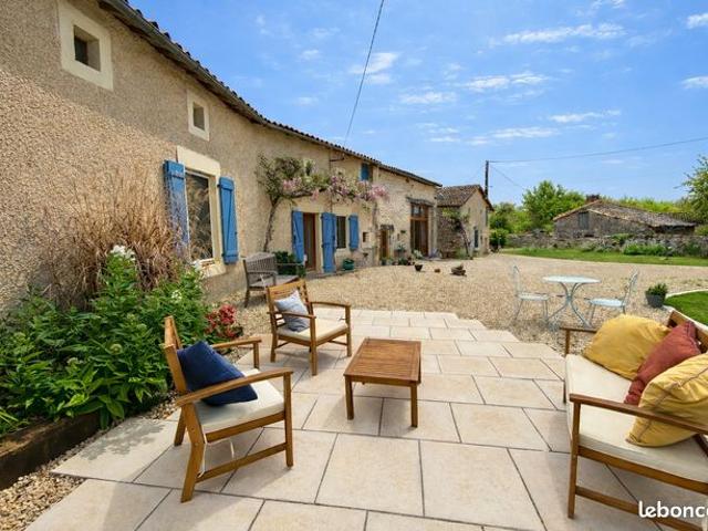 Maison vente à Niort, Limalonges