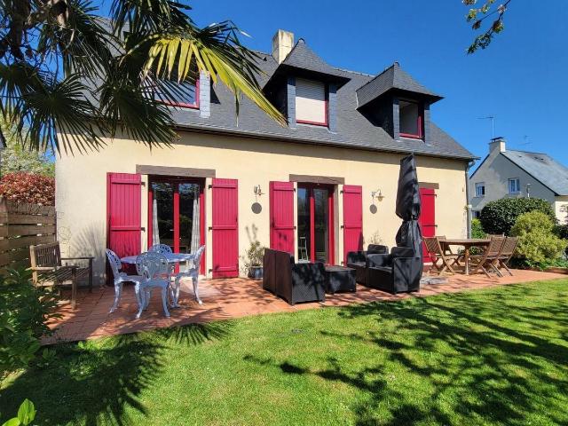 Maison vente à Le Buisson, Betton