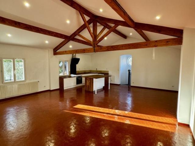 Maison location à Aix-en-Provence, Venelles