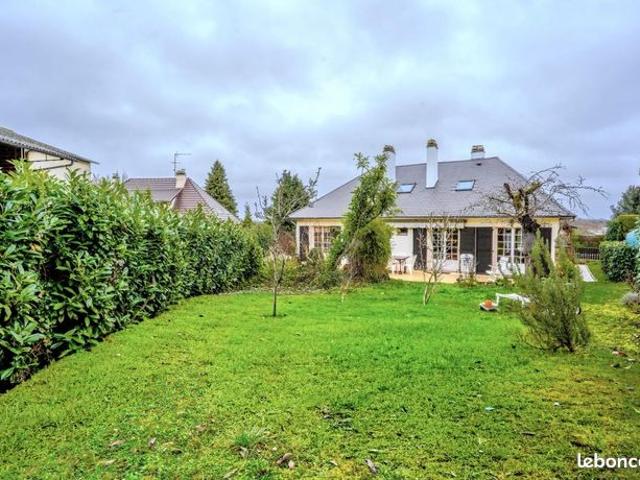 Maison vente à Saint-Germain-en-Laye, Chambourcy