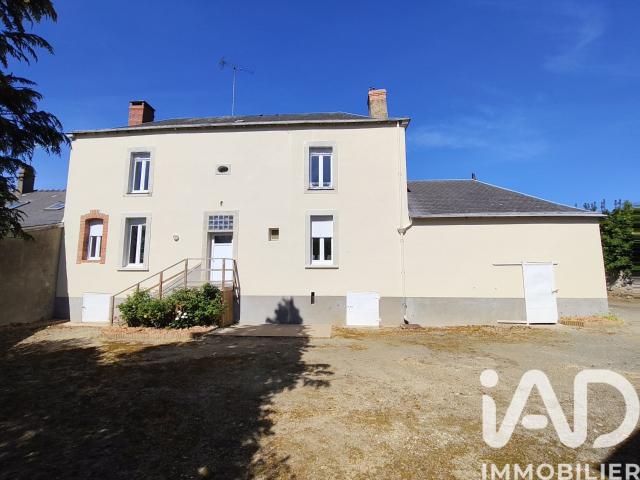 Maison vente à Château-Gontier, Bouessay