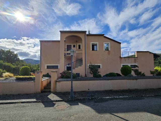 Maison vente à Forcalquier, Curbans