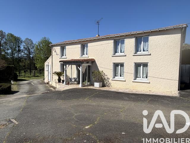 Maison vente à Fontenay-le-Comte, Saint-hilaire-de-voust
