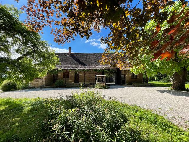 Maison vente à Louhans-Châteaurenaud, Saint-usuge