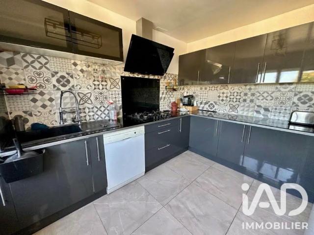 Maison vente à Ouarville, Lèves
