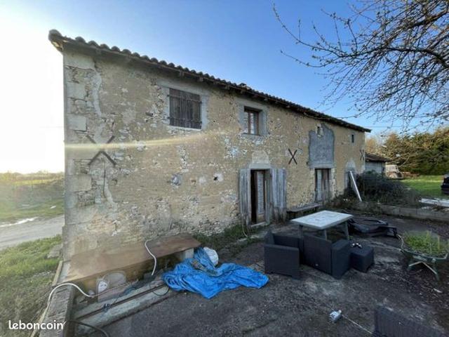 Maison vente à Montmorillon, Nouvelle-Aquitaine