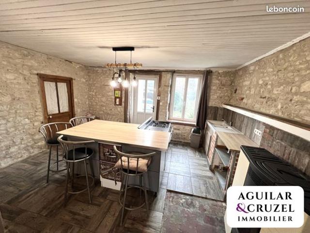 Maison vente à Bourges, Poisieux