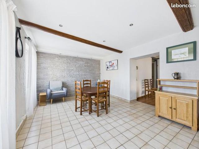 Maison vente à Riom, Volvic