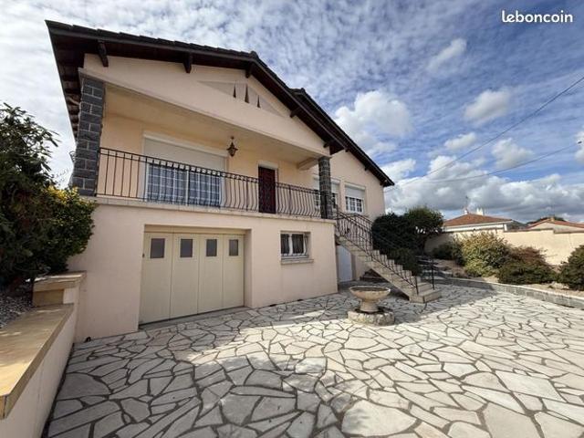 Maison vente à Saint-Pierre-des-Échaubrognes, Deux-Sèvres