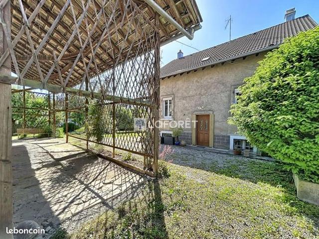 Maison vente à Montbéliard, Fesches-le-châtel