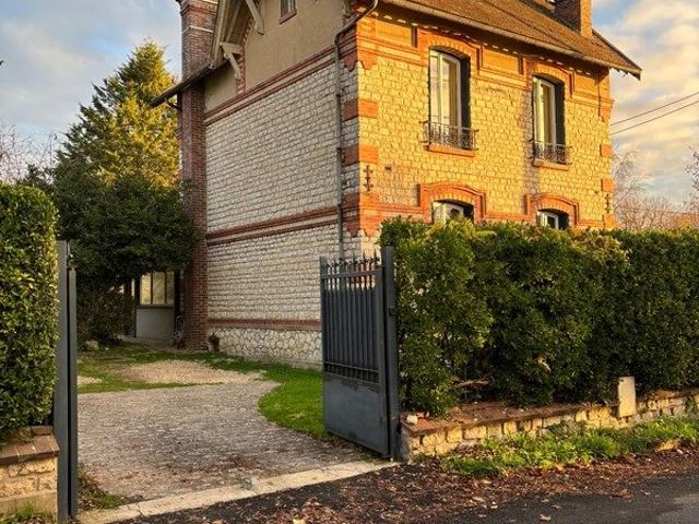 Maison vente à Fontainebleau, Montigny-sur-loing