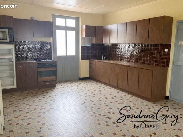 Maison vente à Château-Gontier, La Selle-craonnaise