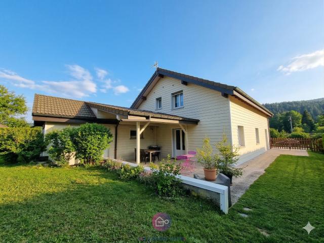 Maison vente à Pontarlier, La Cluse-et-mijoux