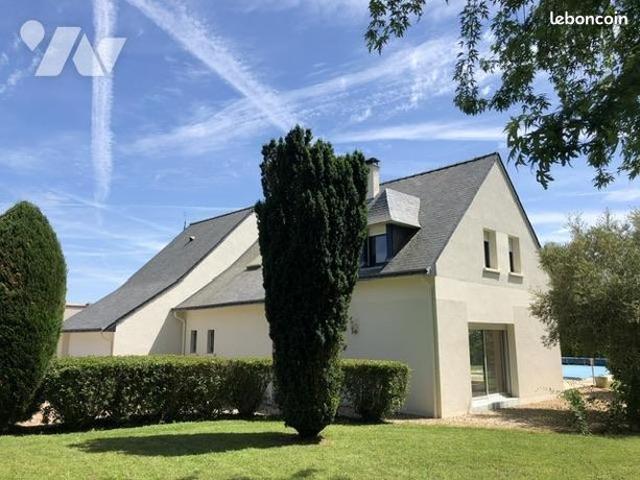 Maison vente à Angers, Soulaire-et-bourg