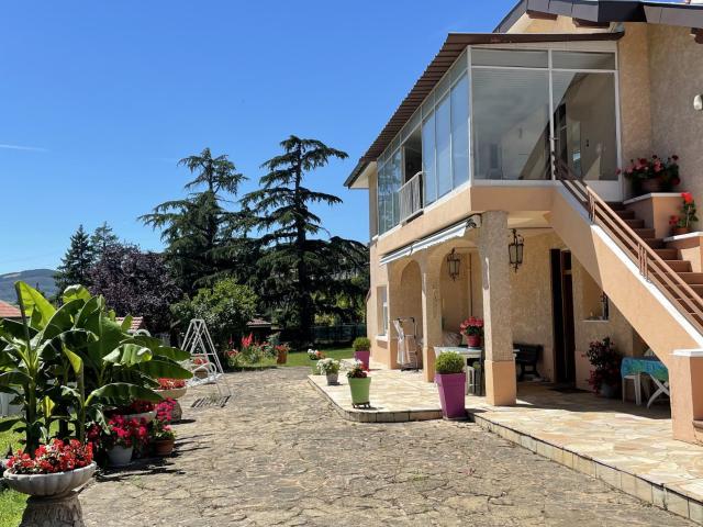 Maison vente à Genilac, Loire