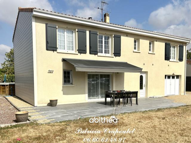 Maison vente à Confolens, Saint-amant-de-boixe