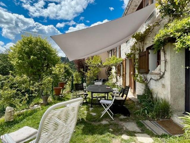 Maison vente à Grasse, Amirat