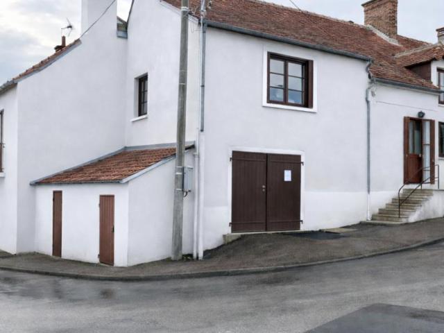Maison vente à Nevers, Ville-langy