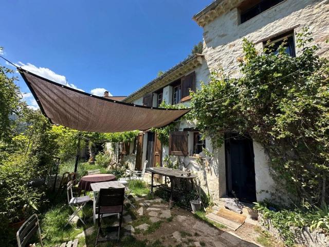 Maison vente à Grasse, Les Mujouls