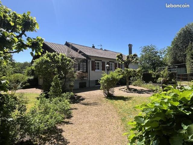 Maison vente à Confolens, Etagnac