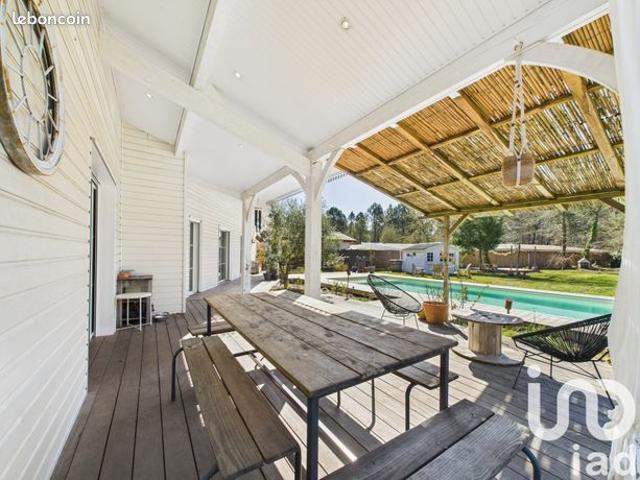 Maison vente à Arcachon, Salles