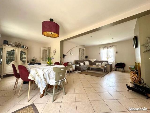 Maison vente à Pontoise, Ronquerolles