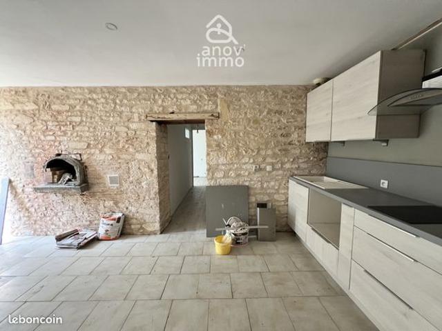 Maison vente à Poitiers, Neuville-de-poitou