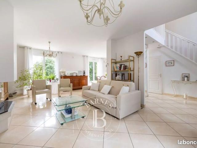 Maison vente à Versailles, Le Chesnay
