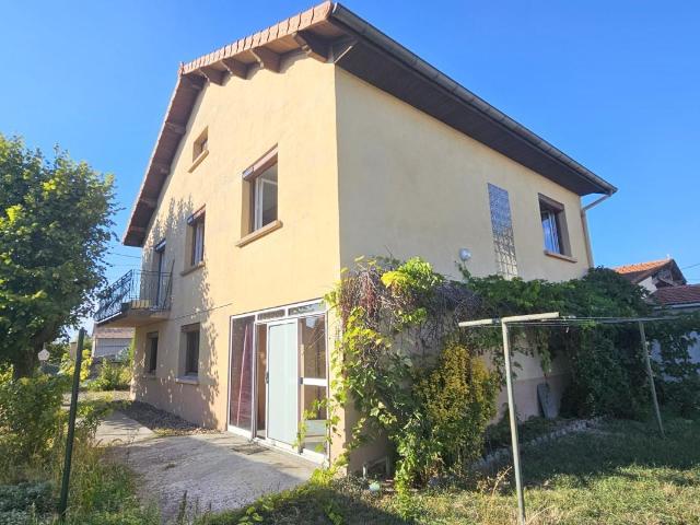 Maison vente à Cellule, Pessat-Villeneuve
