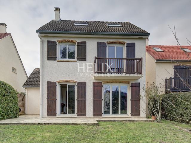 Maison vente à Saint-Germain-en-Laye, Saint-germain-en-laye