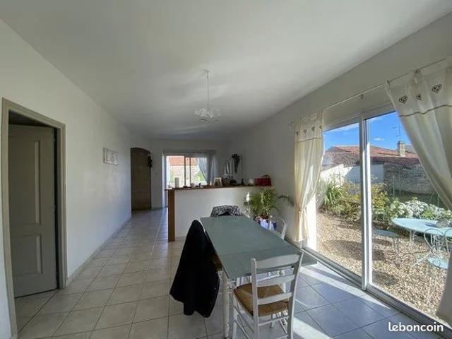 Maison vente à Fontenay-le-Comte, Pays de la Loire