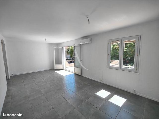 Maison vente à Arrondissement de Toulon, La Crau