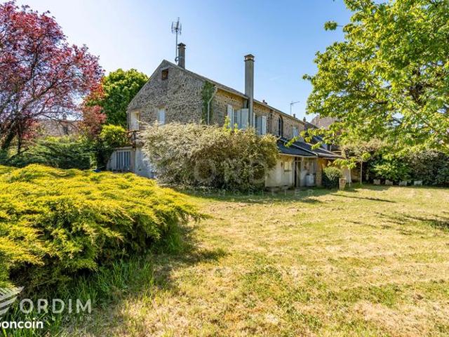Maison vente à Avallon, Menades