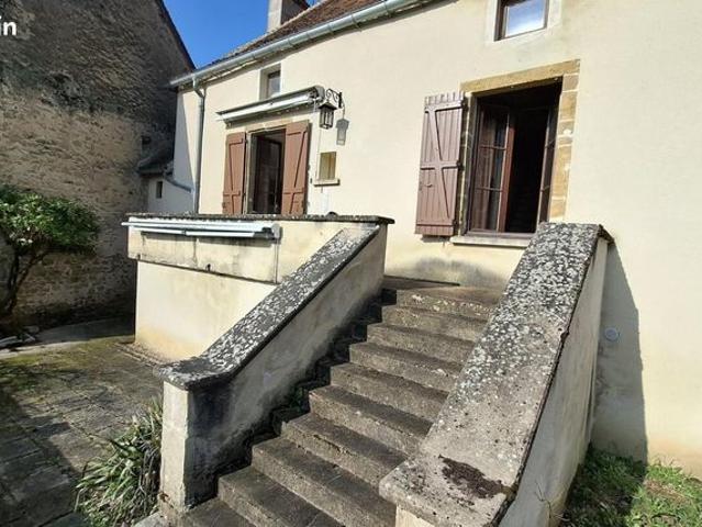 Maison vente à Mâcon, Sigy-le-châtel