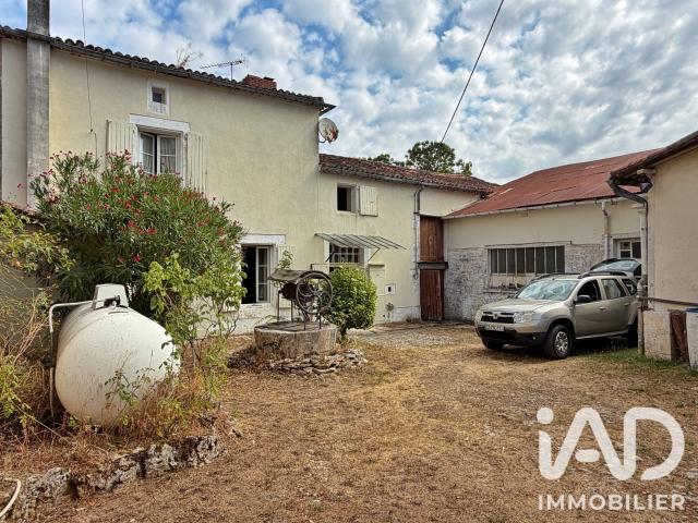 Maison vente à Confolens, Saint-amant-de-bonnieure