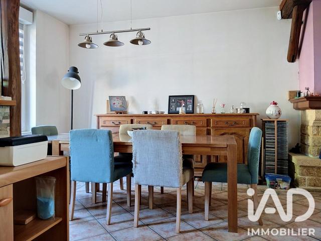 Maison vente à Bourg-et-Comin, Aisne