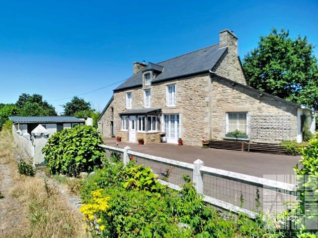 Maison vente à Dinan, Bretagne