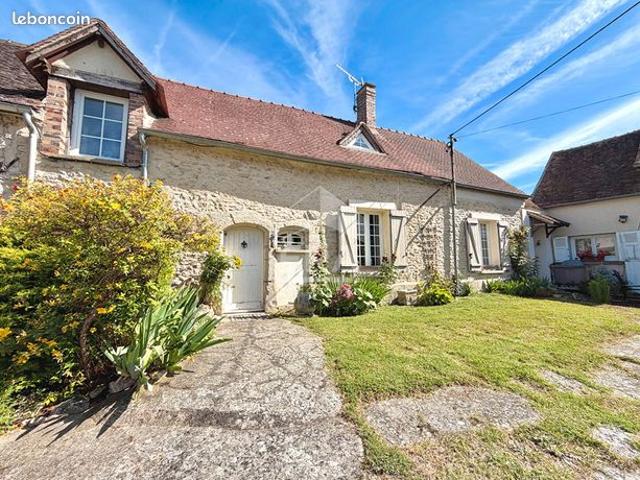 Maison vente à Fontainebleau, Egreville
