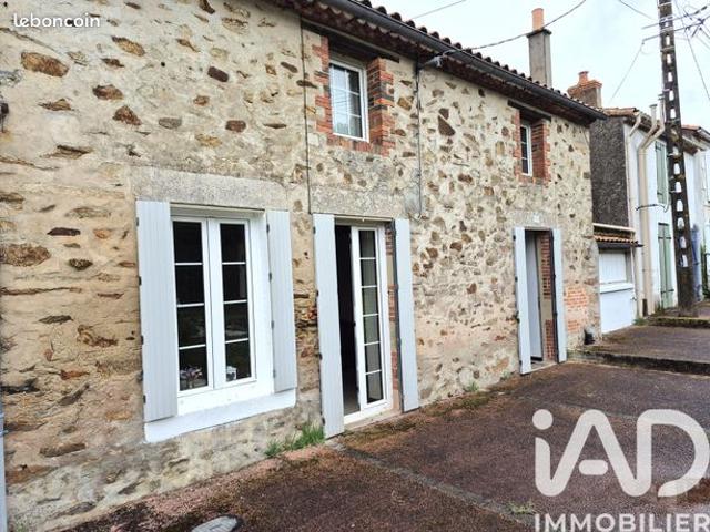 Maison vente à La Roche-sur-Yon, Saint-hilaire-le-vouhis
