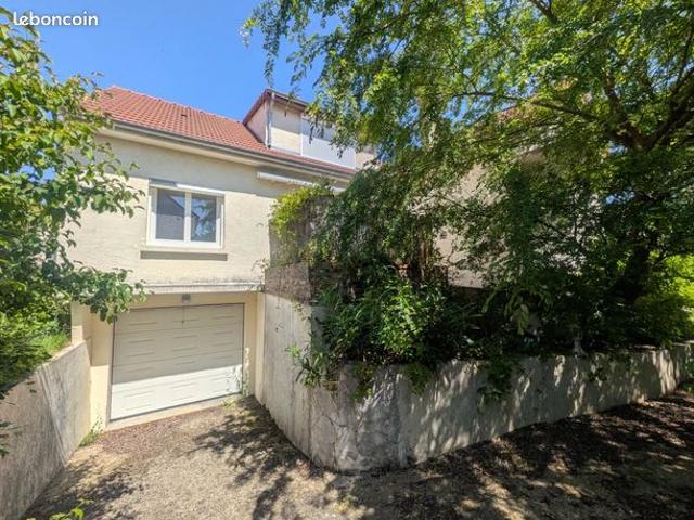 Maison vente à Versailles, Les Clayes-sous-bois